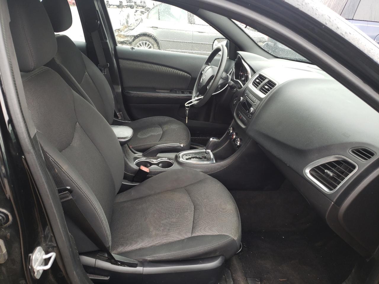 Photo 5 from auction – 2014 DODGE AVENGER SE with VIN 1C3CDZAB8EN170045