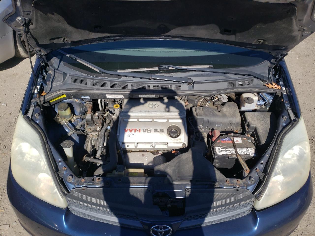 Photo 7 from auction – 2004 TOYOTA SIENNA with VIN 5TDZA23C54S000049