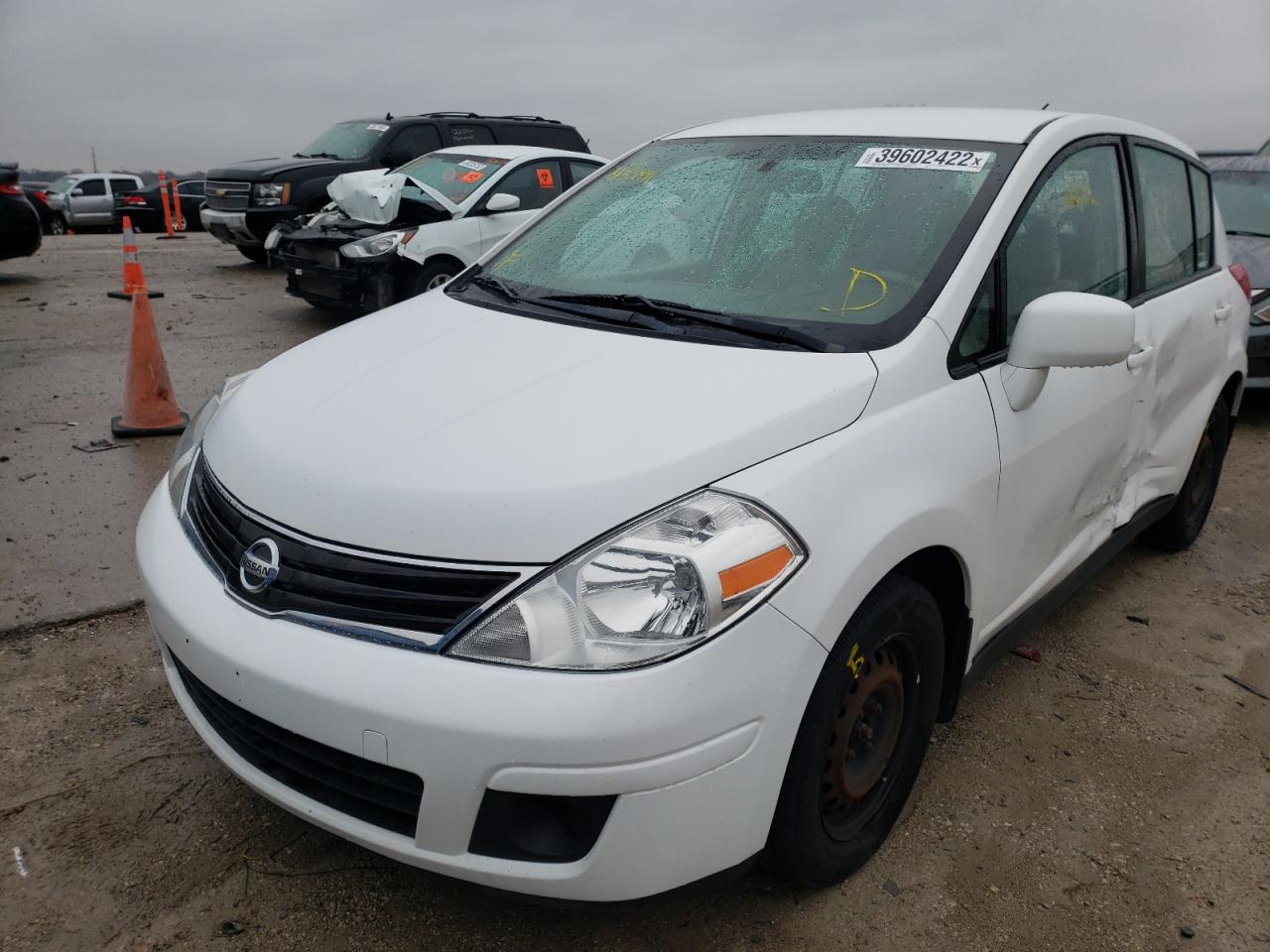 Photo 2 from auction – 2011 NISSAN VERSA S with VIN 3N1BC1CP7BL433841