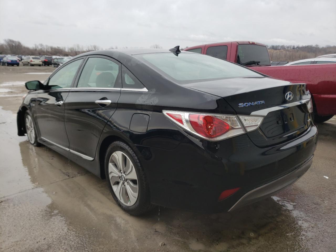 Photo 3 from auction – 2013 HYUNDAI SONATA HYB with VIN KMHEC4A49DA096907