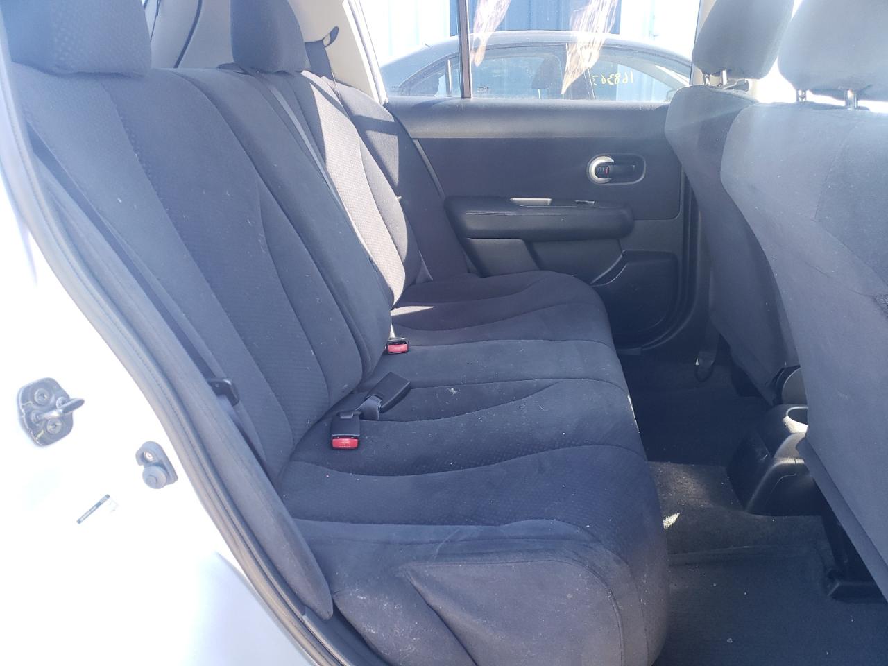 Photo 6 from auction – 2012 NISSAN VERSA S with VIN 3N1BC1CP4CL377973