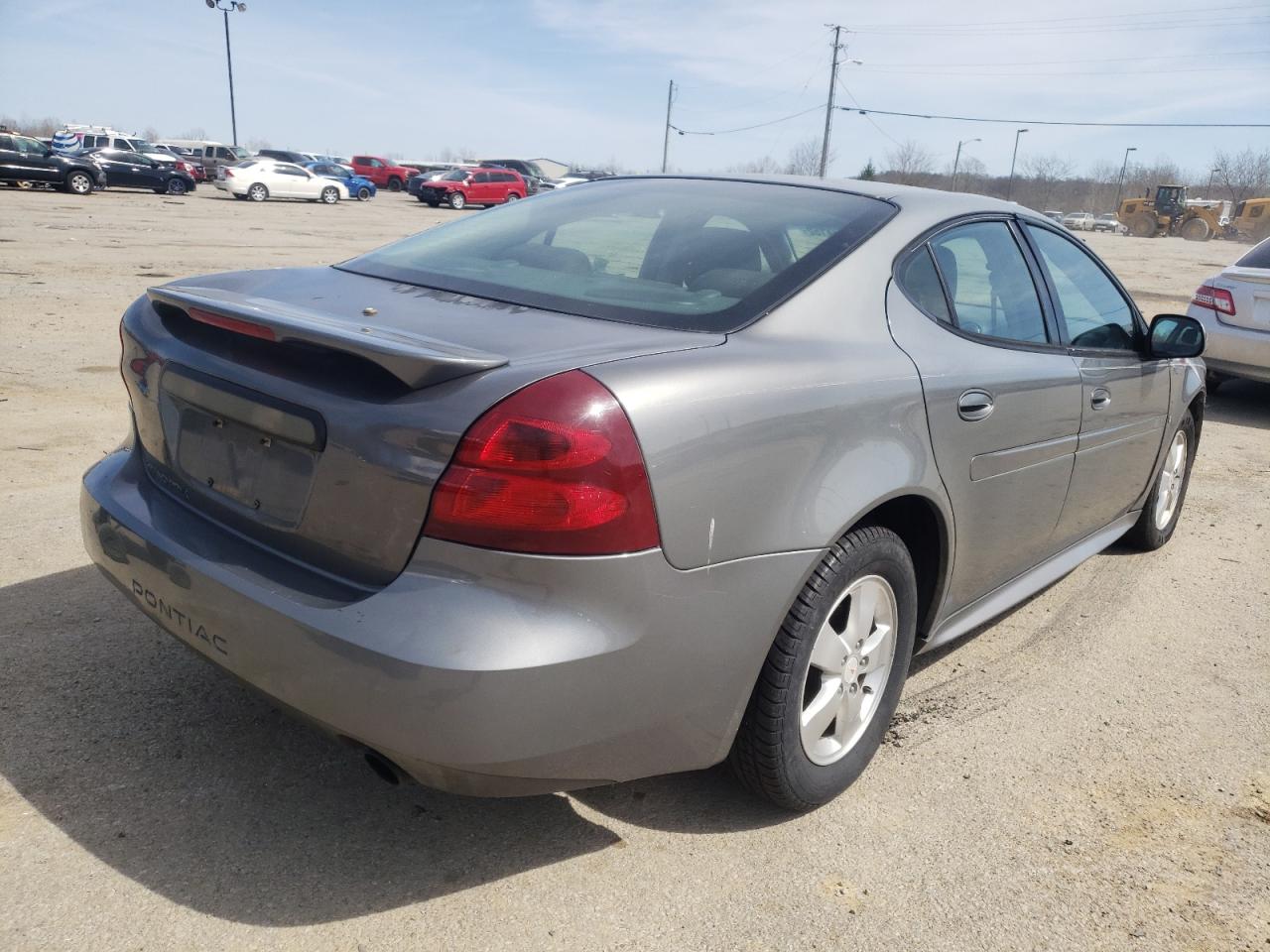 Photo 3 from auction – 2008 PONTIAC GRAND PRIX with VIN 2G2WP552X81100639