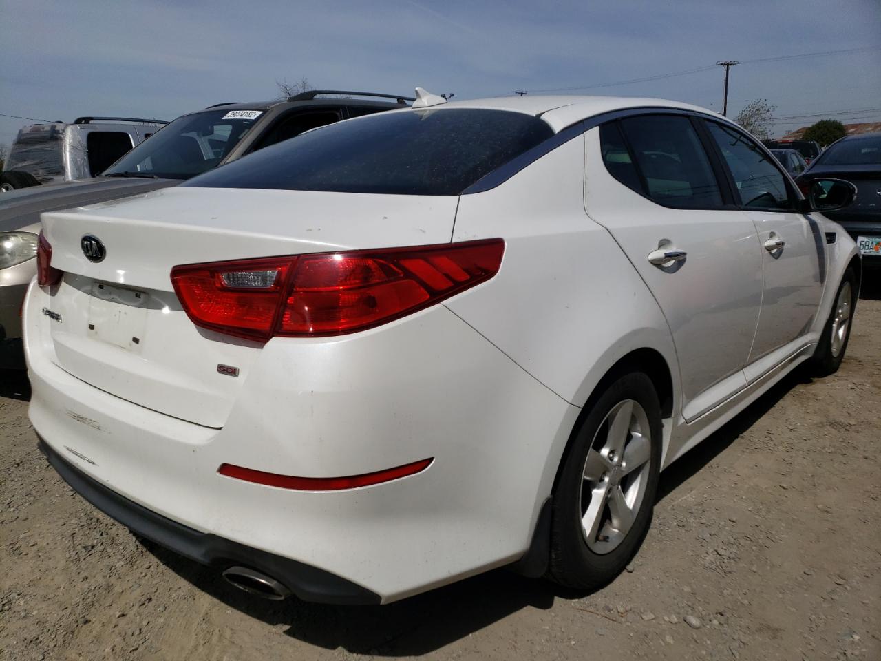 Photo 4 from auction – 2015 KIA OPTIMA LX with VIN KNAGM4A74F5650755