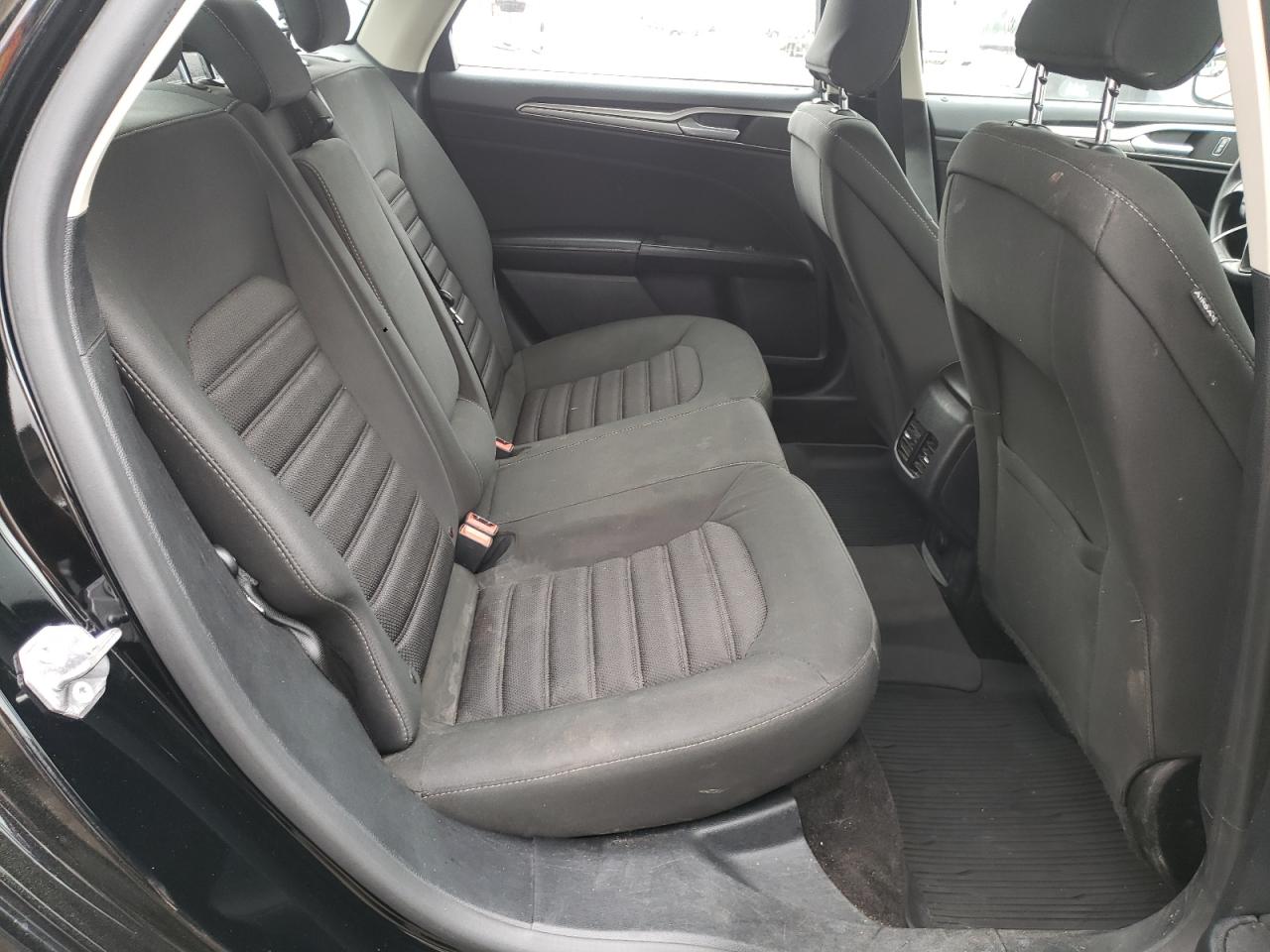 Photo 6 from auction – 2018 FORD FUSION SE with VIN 3FA6P0HD2JR166556