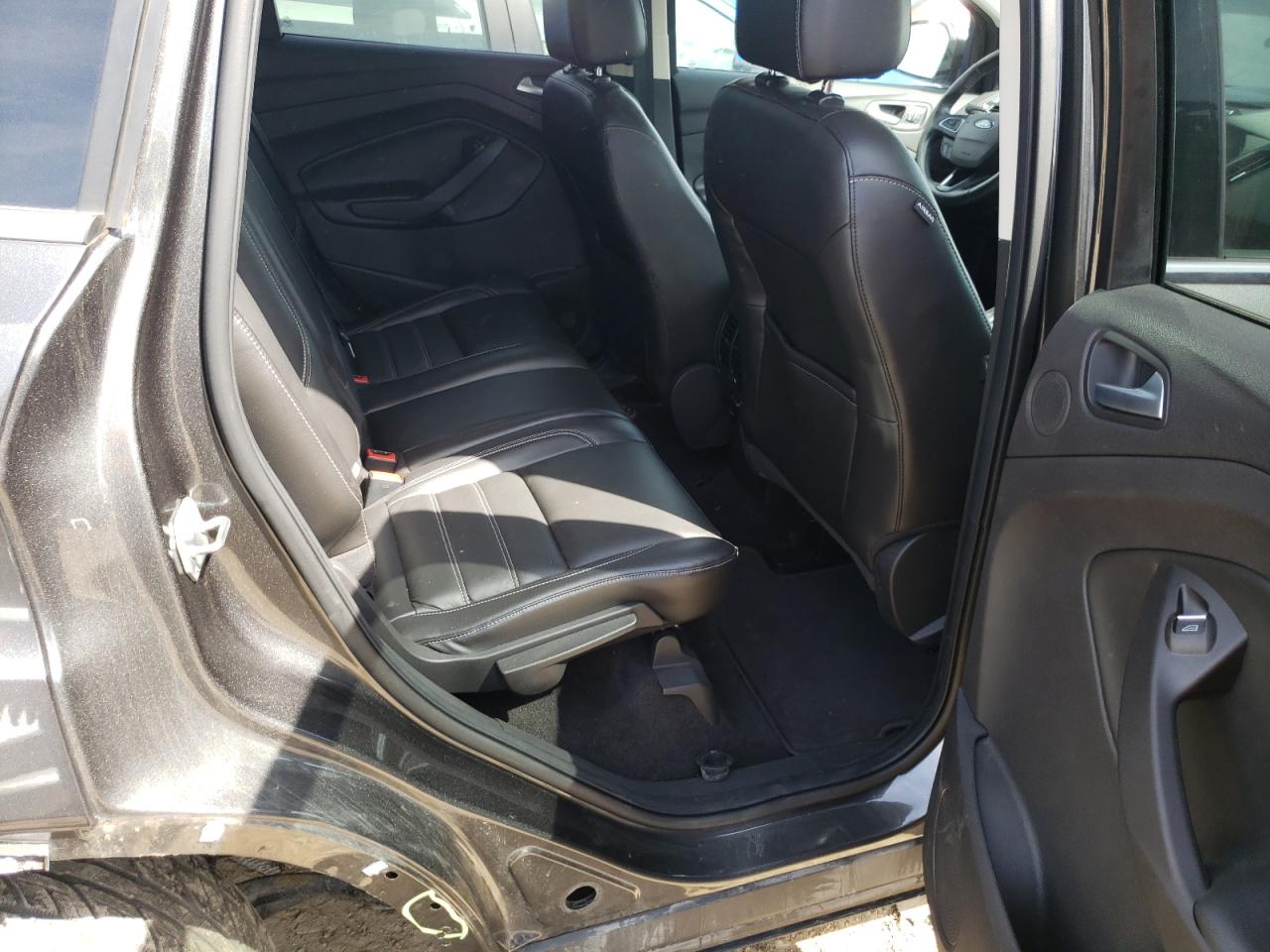Photo 6 from auction – 2017 FORD ESCAPE TIT with VIN 1FMCU0JD0HUE05603