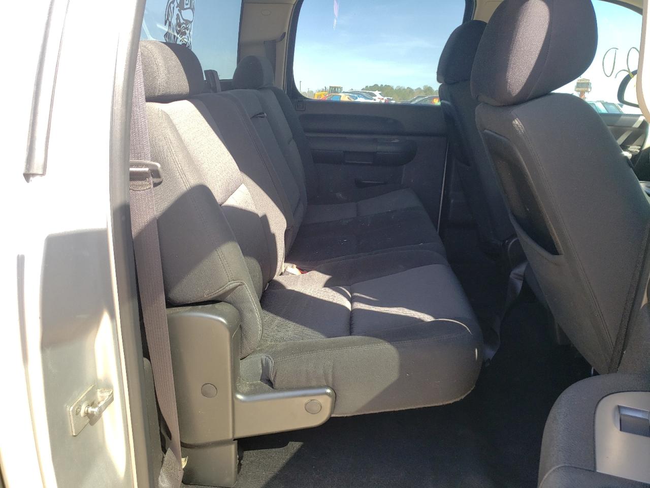 Photo 6 from auction – 2012 CHEVROLET SILVERADO with VIN 3GCPCREAXCG243181
