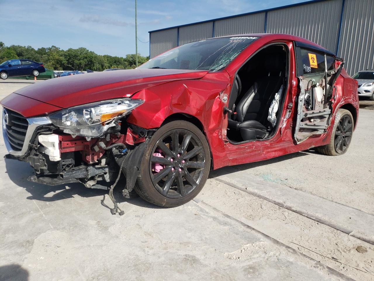 Photo 9 from auction – 2017 MAZDA 3 TOURING with VIN JM1BN1L30H1130565