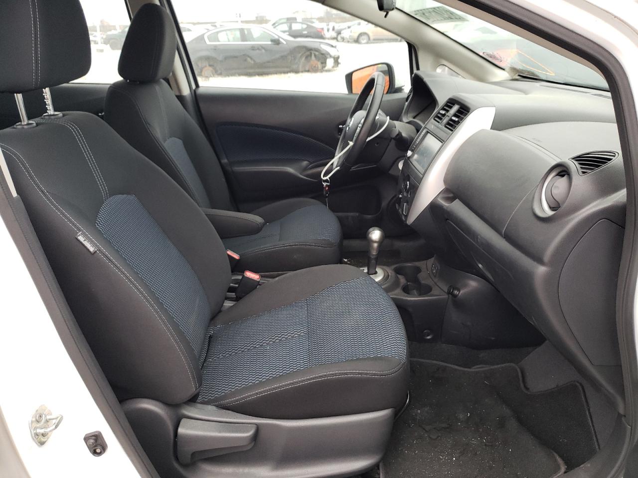 Photo 5 from auction – 2019 NISSAN VERSA NOTE with VIN 3N1CE2CP7KL366145