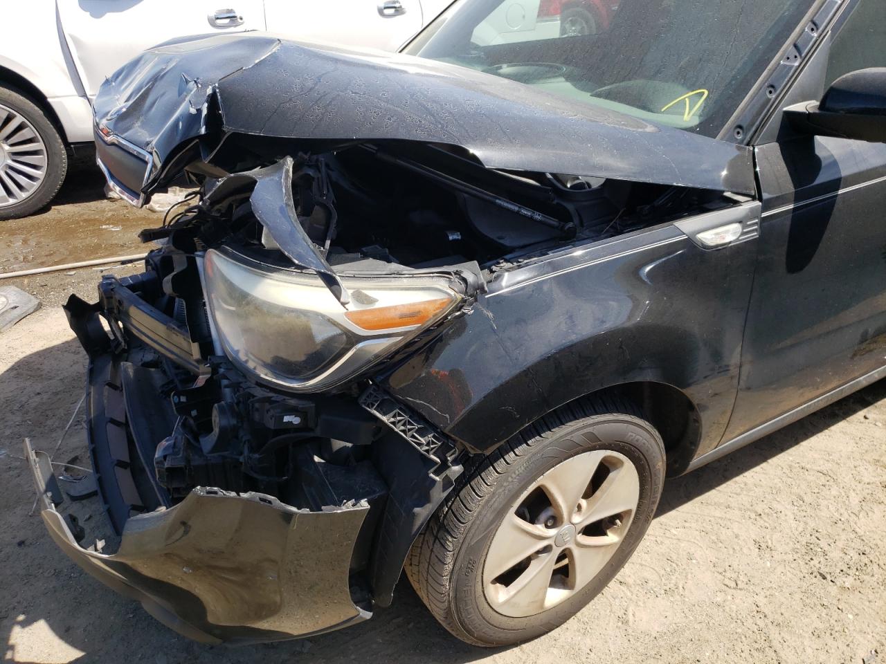 Photo 9 from auction – 2014 KIA SOUL with VIN KNDJN2A23E7011705