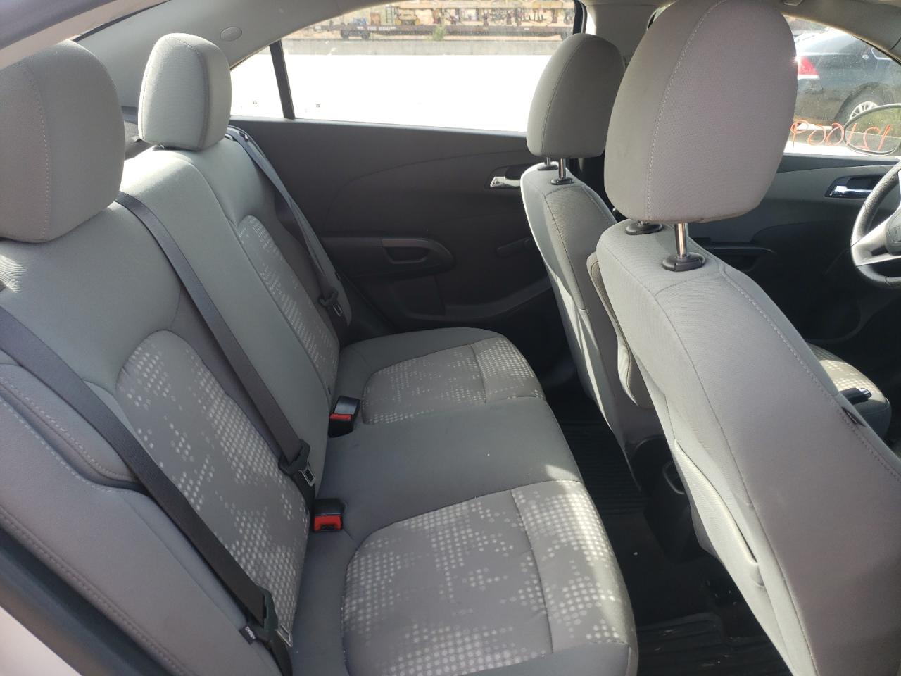 Photo 6 from auction – 2012 CHEVROLET SONIC LS with VIN 1G1JA5SH8C4197815