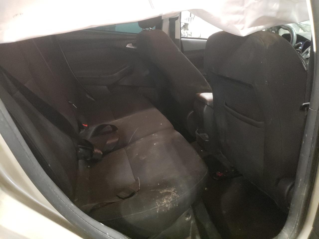 Photo 6 from auction – 2018 FORD FOCUS SE with VIN 1FADP3K21JL260488