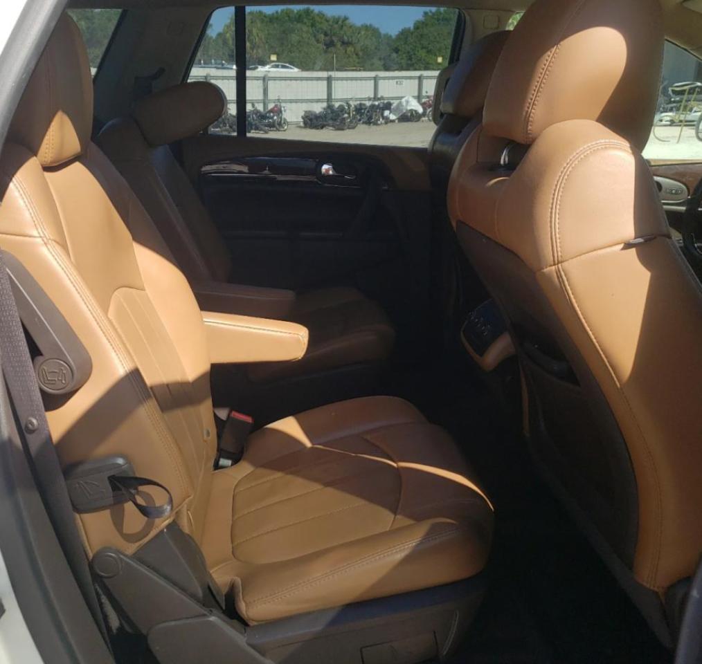 Photo 6 from auction – 2015 BUICK ENCLAVE with VIN 5GAKRBKD2FJ315638