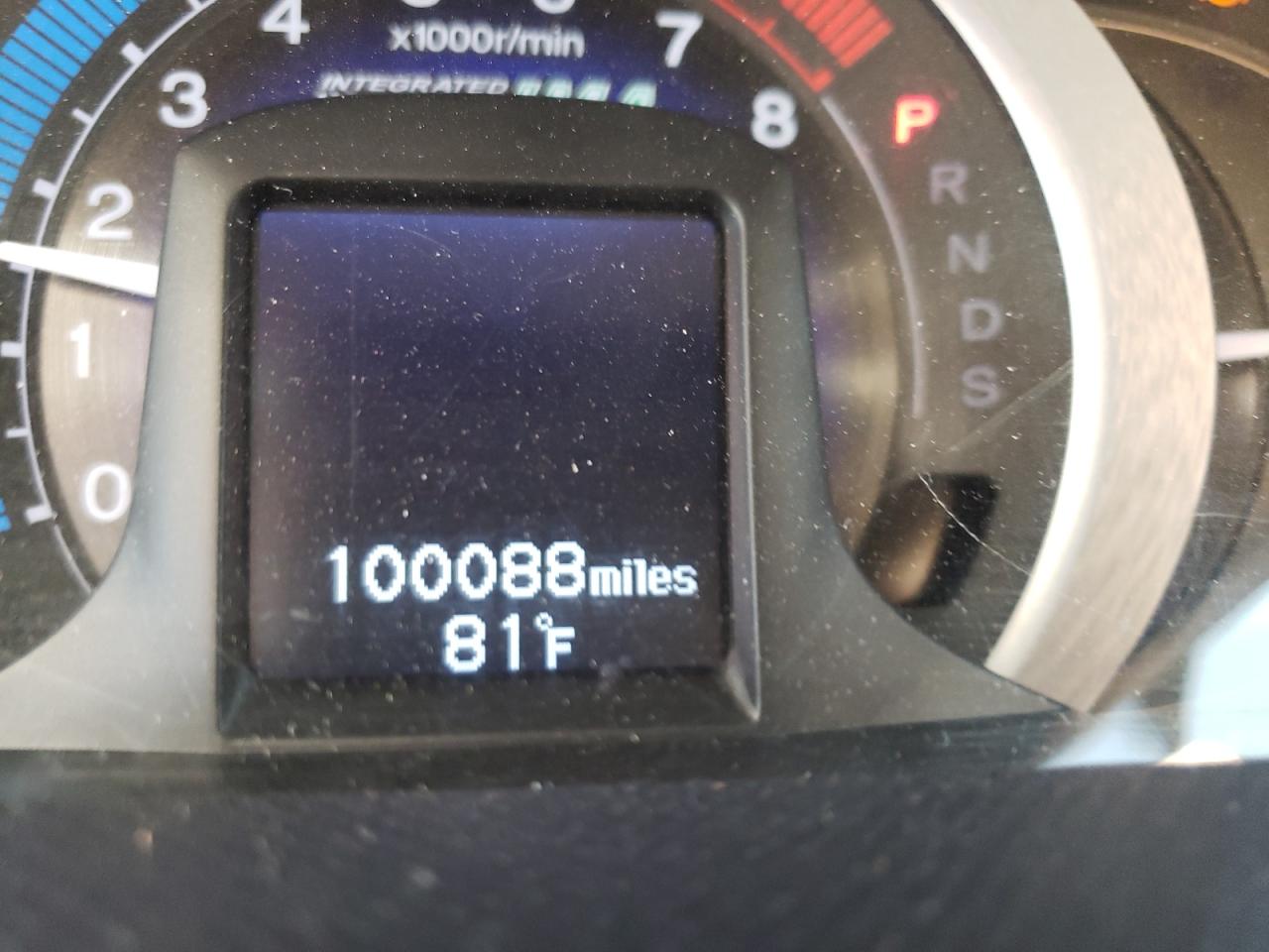 Photo 8 from auction – 2010 HONDA INSIGHT EX with VIN JHMZE2H76AS004595