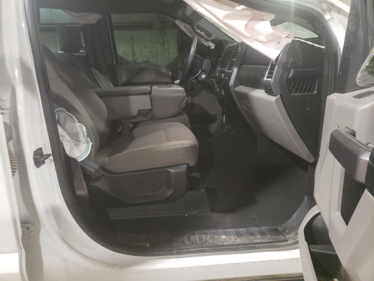 Photo 5 from auction – 2018 FORD F250 SUPER with VIN 1FT7W2BT4JEB42792