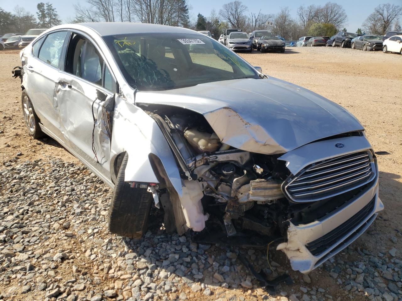 FORD FUSION SE 2015 with VIN 3FA6P0HD1FR163011 - Photo from auction