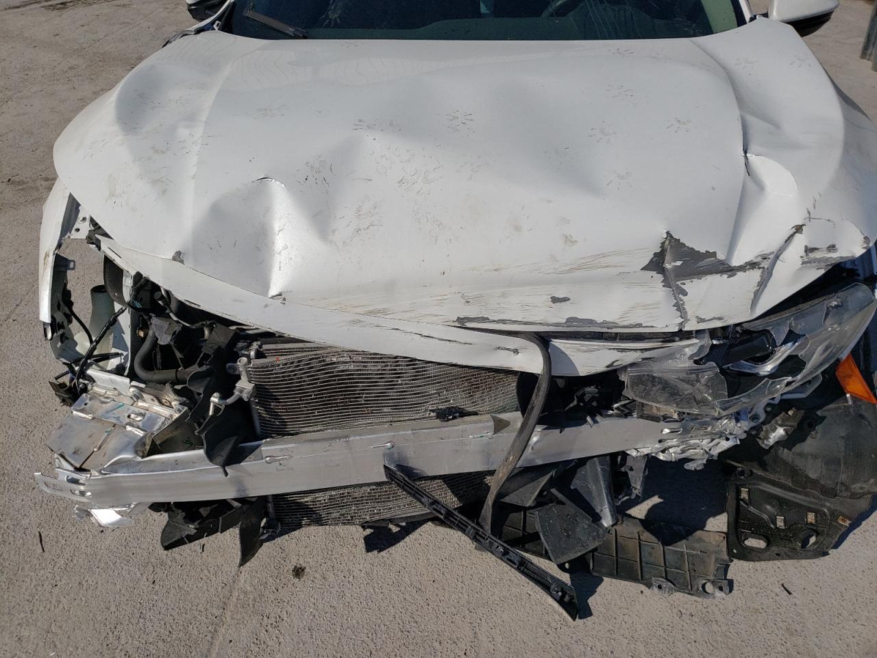 Photo 7 from auction – 2018 HONDA CIVIC EX with VIN 19XFC2F79JE014201