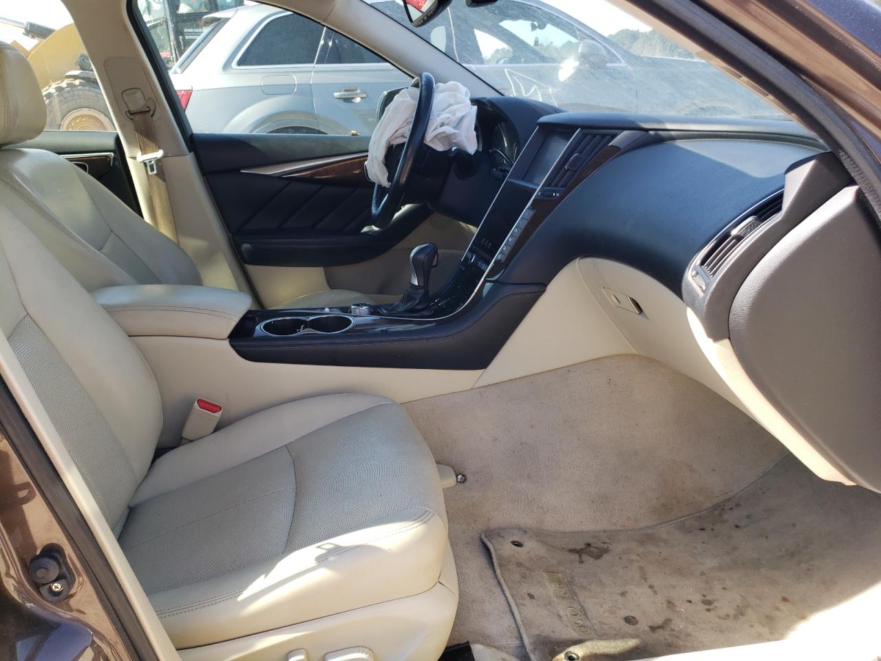 Photo 5 from auction – 2014 INFINITI Q50 BASE with VIN JN1BV7AR8EM693919