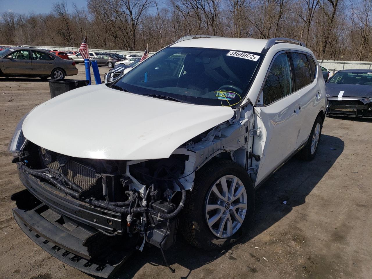 Фото 2 с аукциона – 2017 NISSAN ROGUE S с VIN KNMAT2MT2HP526192