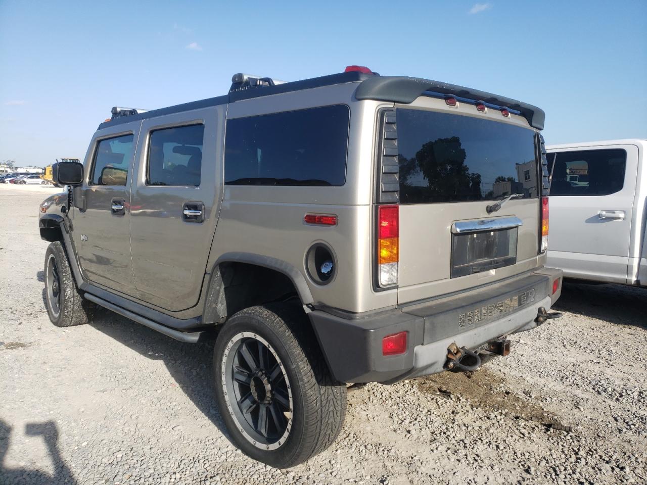 Photo 3 from auction – 2003 HUMMER H2 with VIN 5GRGN23U33H121202