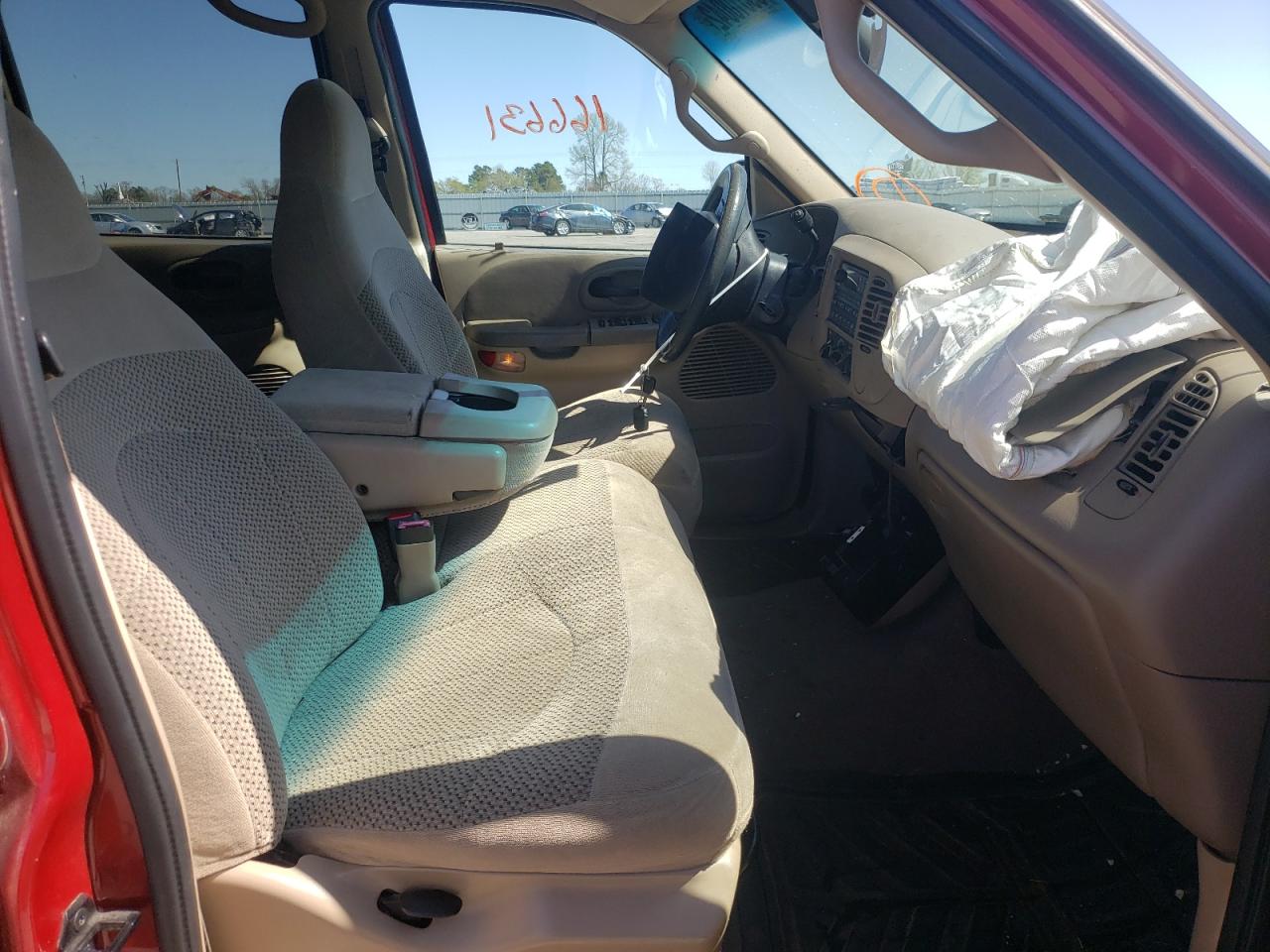 Photo 5 from auction – 2001 FORD F150 SUPER with VIN 1FTRW07W31KE02990