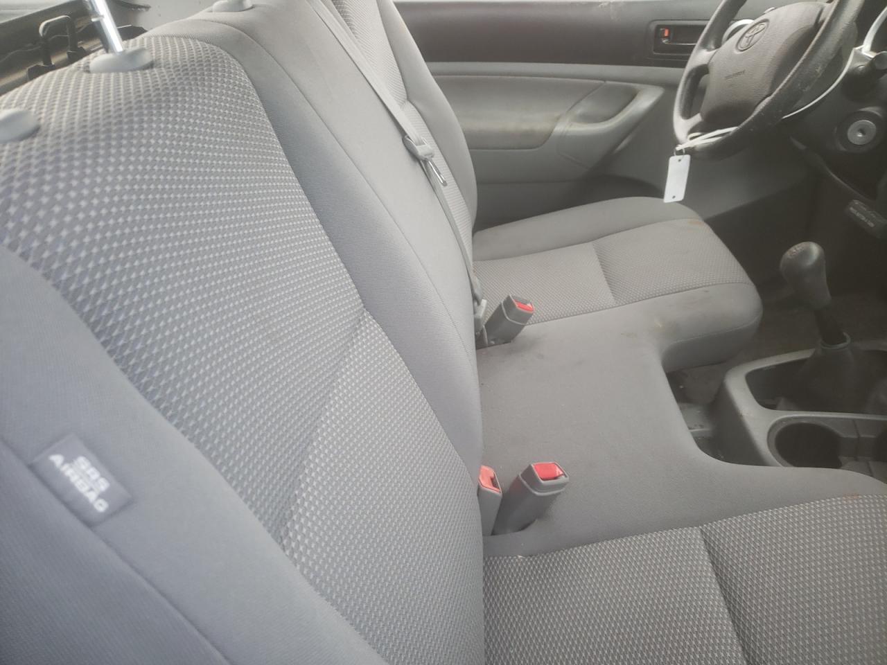 Photo 6 from auction – 2011 TOYOTA TACOMA with VIN 5TFPX4EN9BX004550
