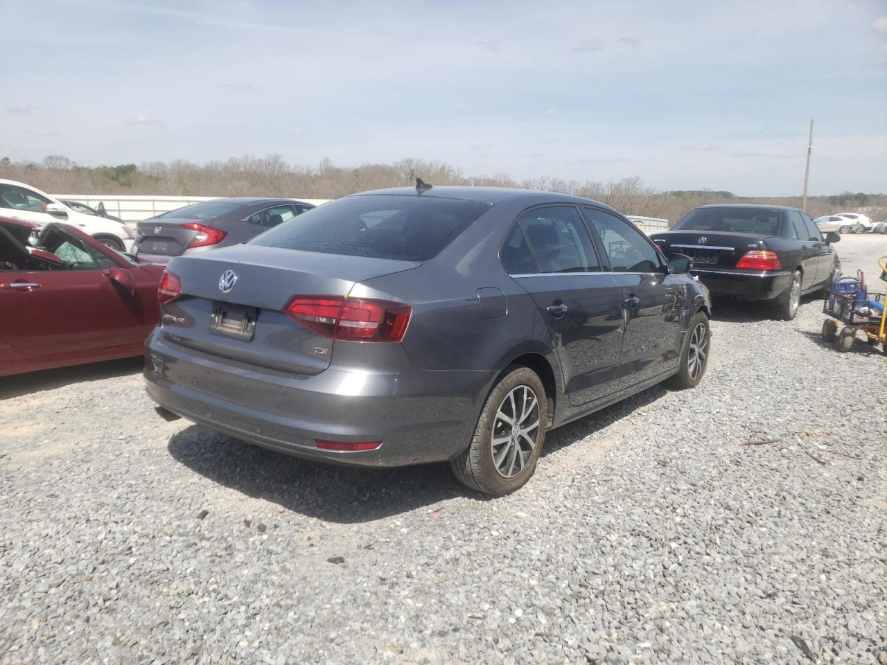 Photo 4 from auction – 2017 VOLKSWAGEN JETTA SE with VIN 3VWDB7AJ9HM408630
