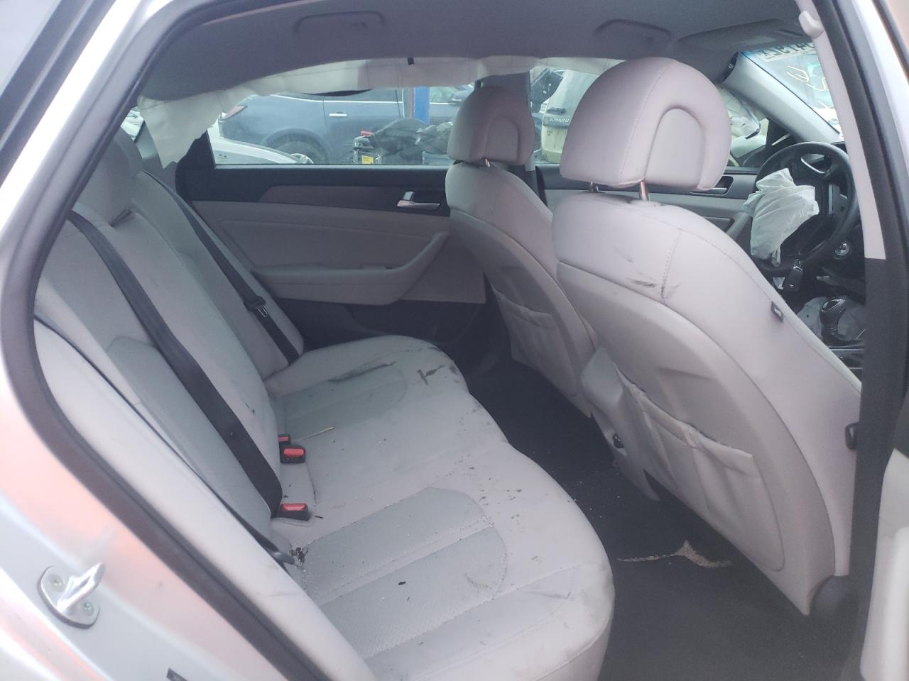 Photo 6 from auction – 2015 HYUNDAI SONATA SPO with VIN 5NPE34AF2FH251377