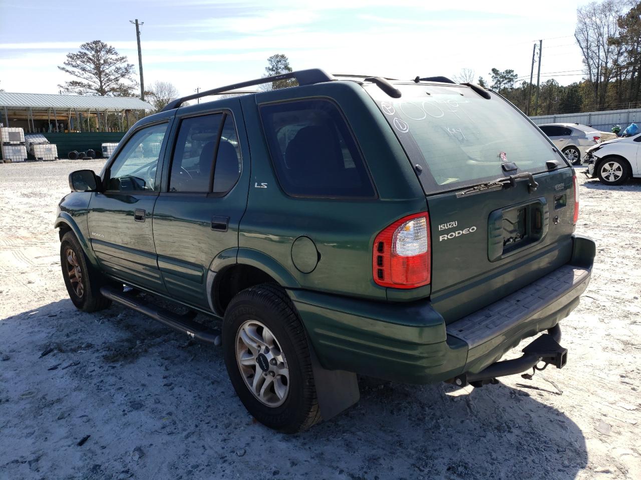 Photo 3 from auction – 2002 ISUZU RODEO S with VIN 4S2CK58W724300079