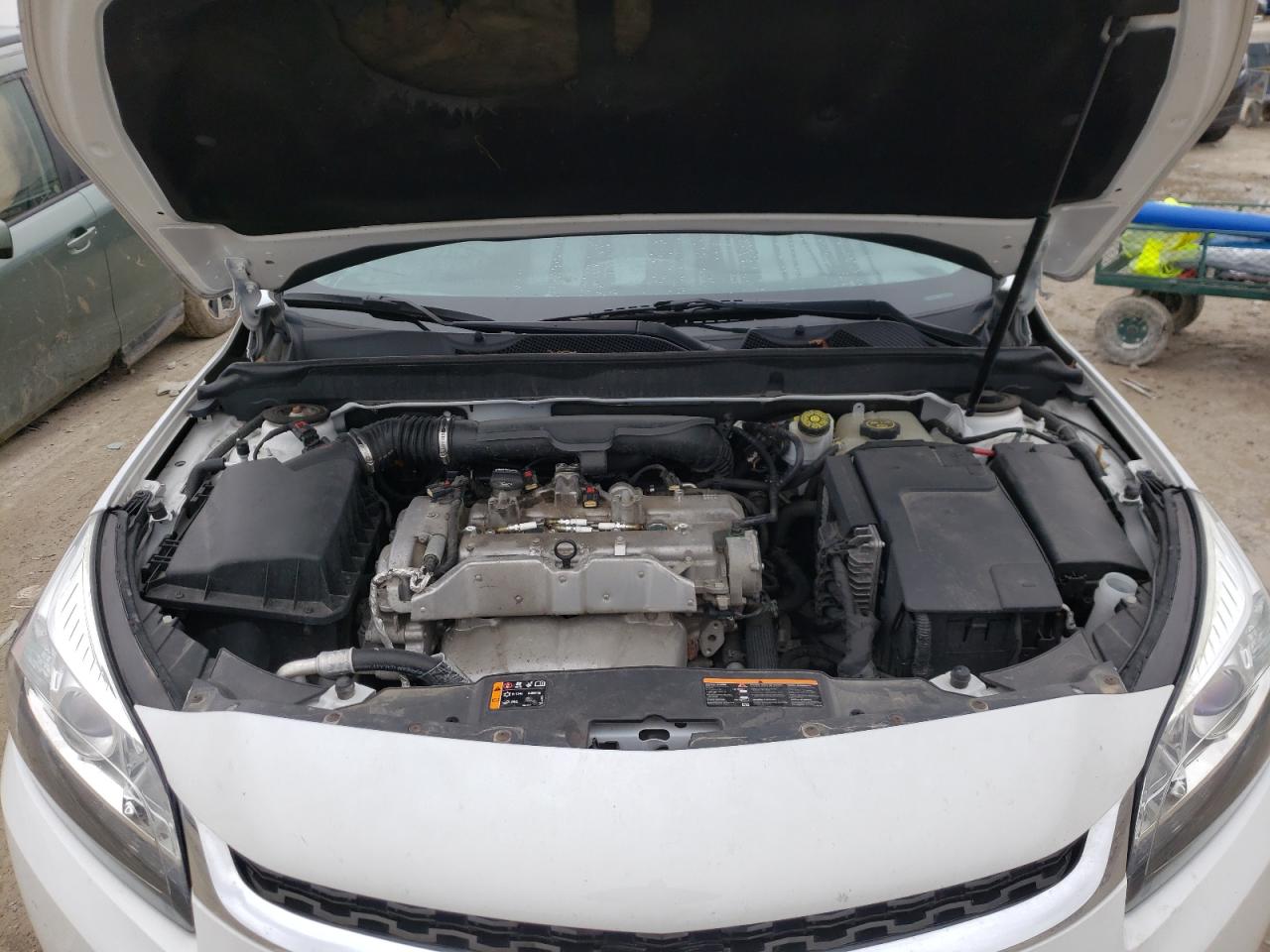 Photo 7 from auction – 2015 CHEVROLET MALIBU 1LT with VIN 1G11C5SL2FF123927