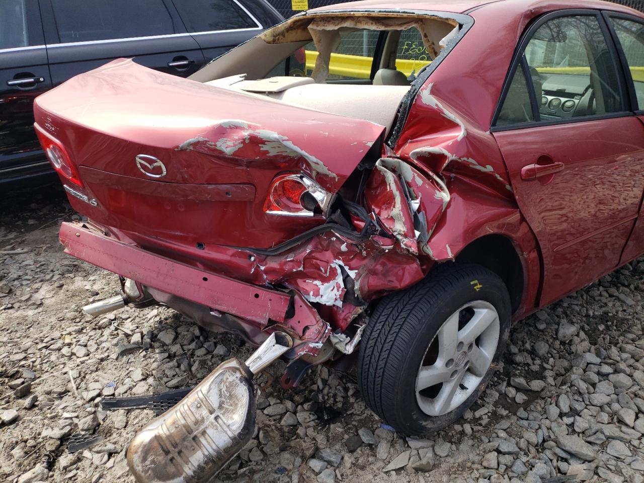 Photo 9 from auction – 2003 MAZDA 6 with VIN 1YVFP80DX35M35486