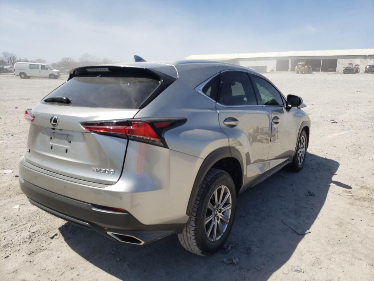 Photo 4 from auction – 2018 LEXUS NX 300 BAS with VIN JTJYARBZ5J2091544