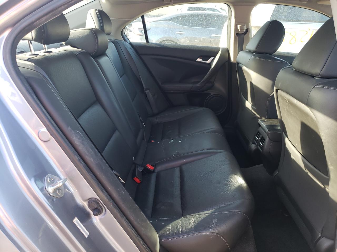 Photo 6 from auction – 2011 ACURA TSX with VIN JH4CU2F68BC007089