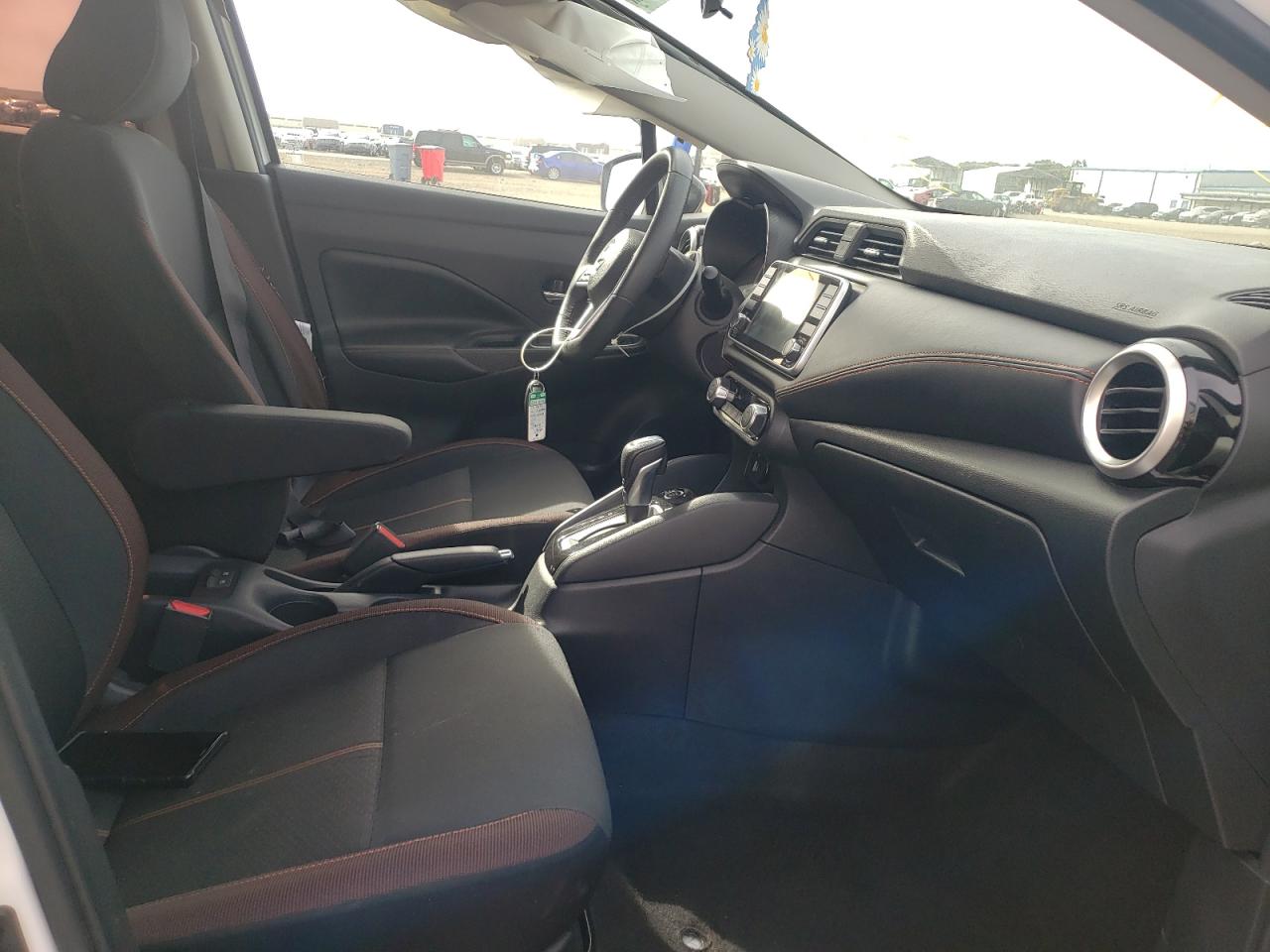 Photo 5 from auction – 2020 NISSAN VERSA SR with VIN 3N1CN8FV0LL868588