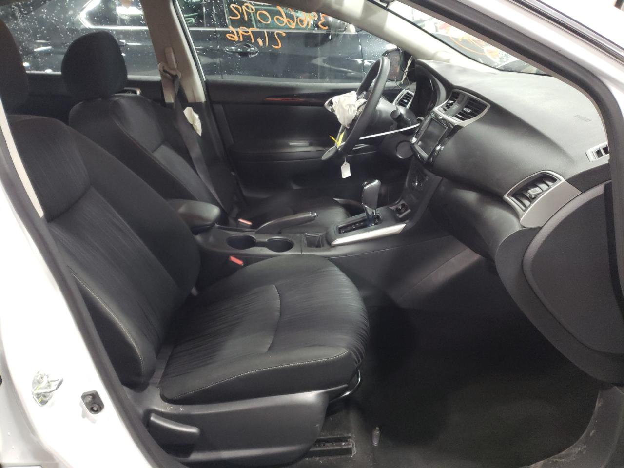 Photo 5 from auction – 2019 NISSAN SENTRA S with VIN 3N1AB7AP1KY403872