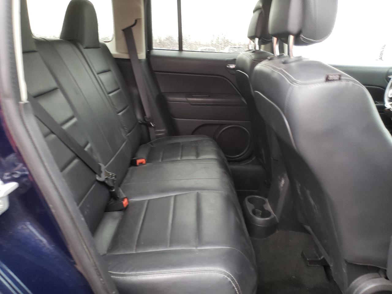 Photo 6 from auction – 2016 JEEP PATRIOT LA with VIN 1C4NJPFA3GD699168