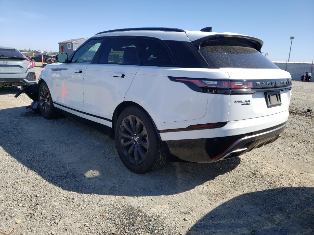 Photo 3 from auction – 2018 LAND ROVER RANGE ROVE with VIN SALYL2RV7JA730612