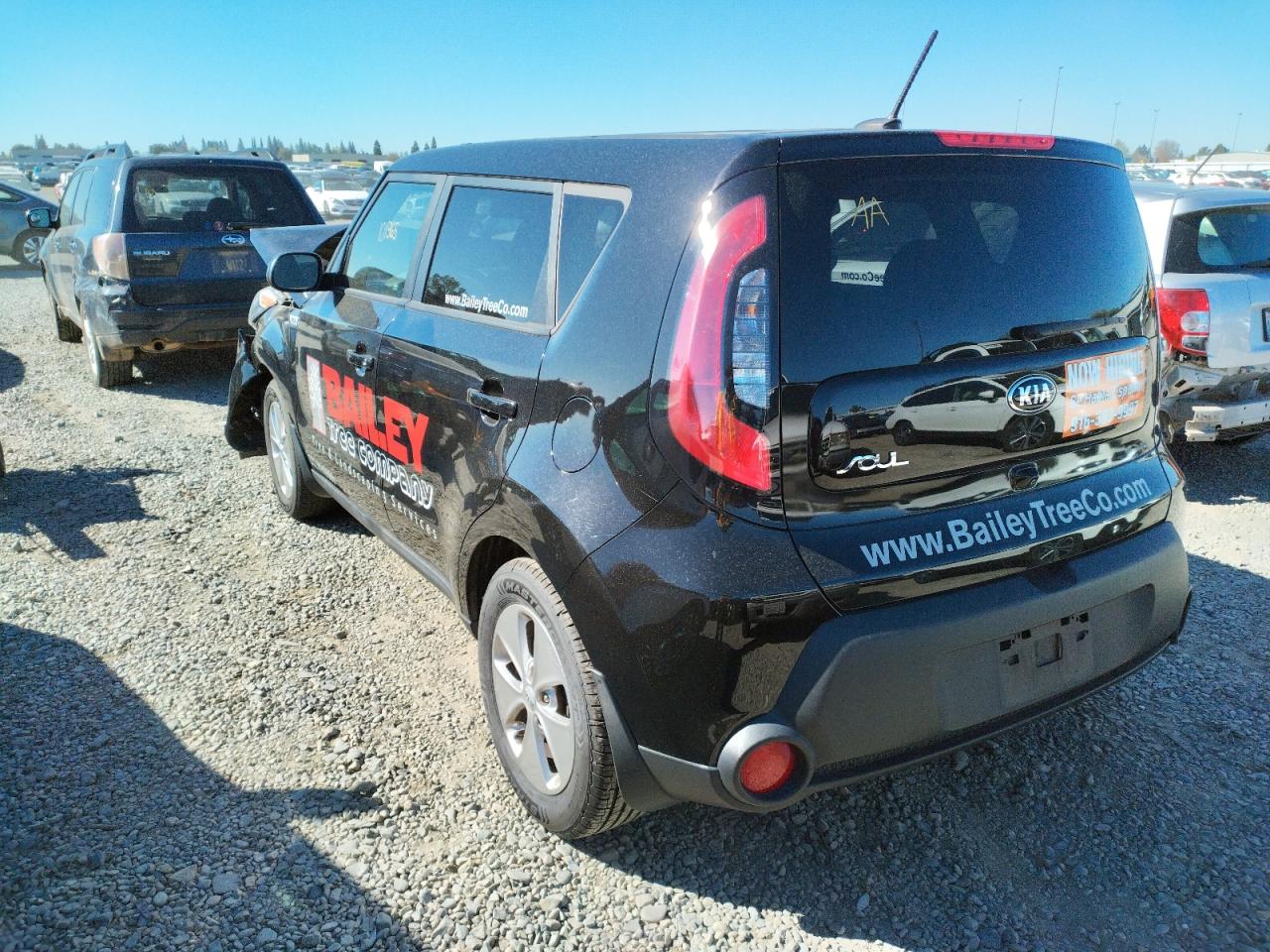 Photo 3 from auction – 2016 KIA SOUL with VIN KNDJN2A25G7347164