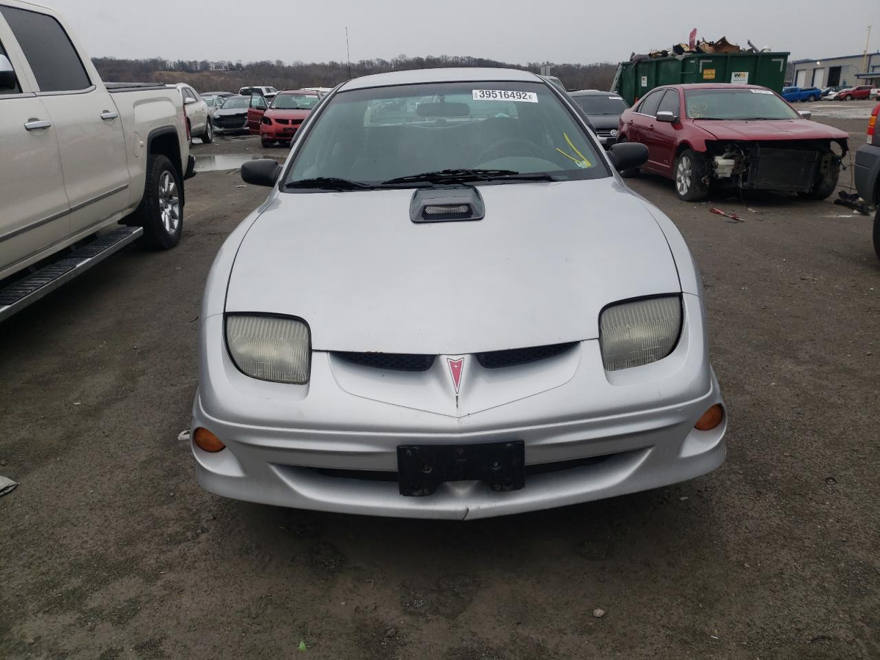 Photo 9 from auction – 2000 PONTIAC SUNFIRE SE with VIN 1G2JB5245Y7416192
