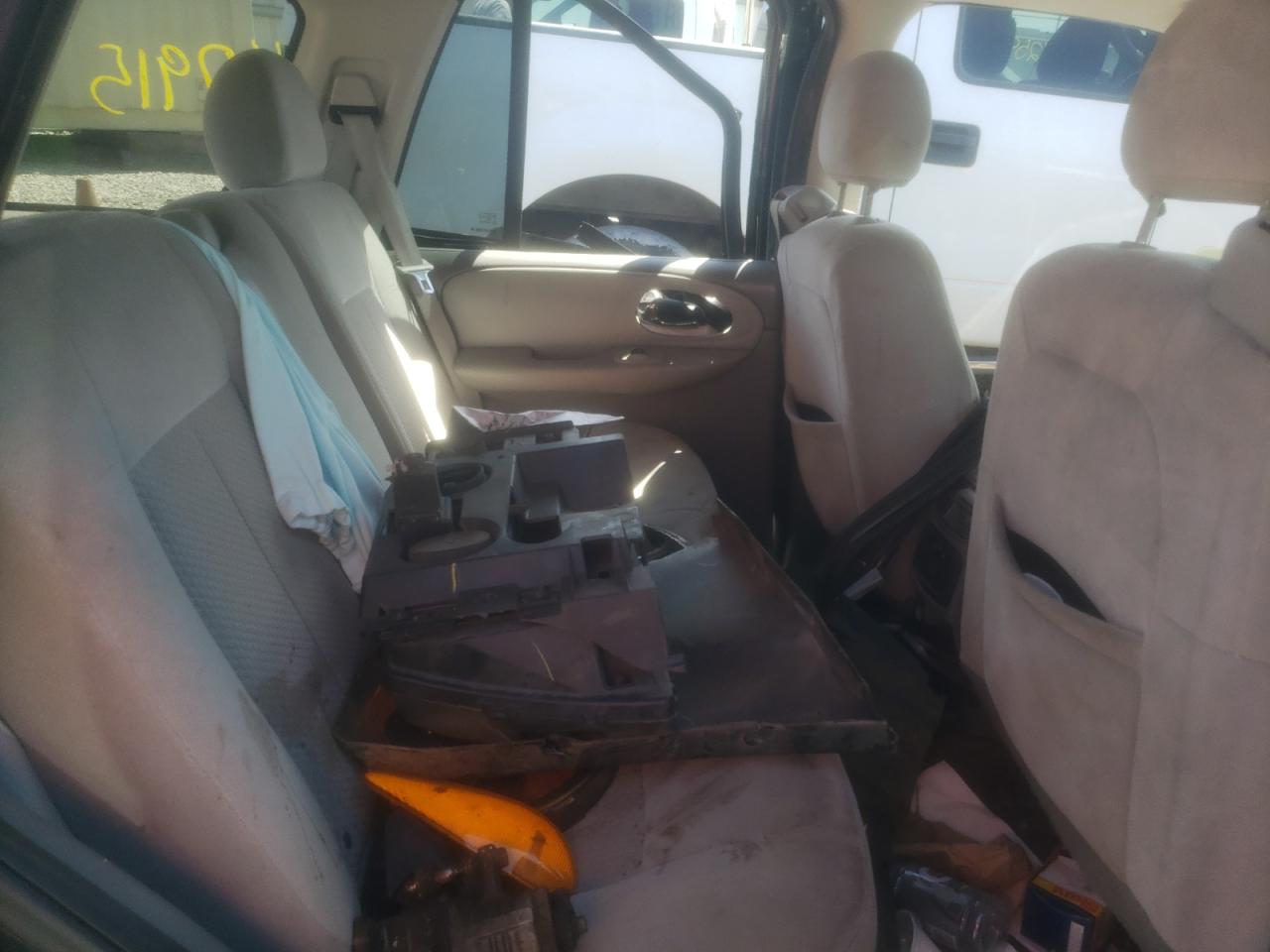 Photo 6 from auction – 2007 CHEVROLET TRAILBLAZE with VIN 1GNDS13SX72304585