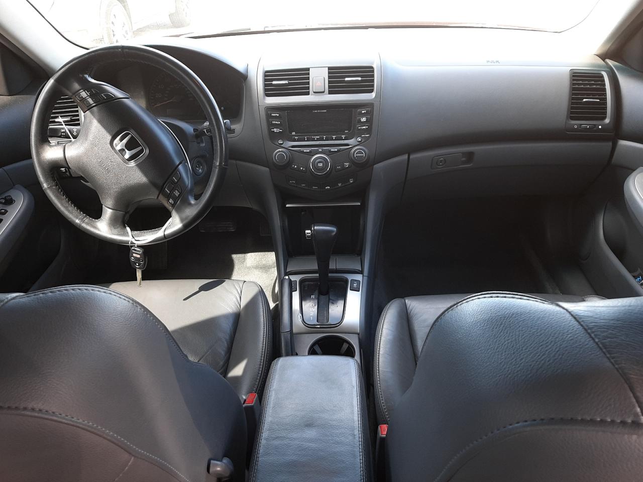 Photo 9 from auction – 2003 HONDA ACCORD EX with VIN 1HGCM66503A048976
