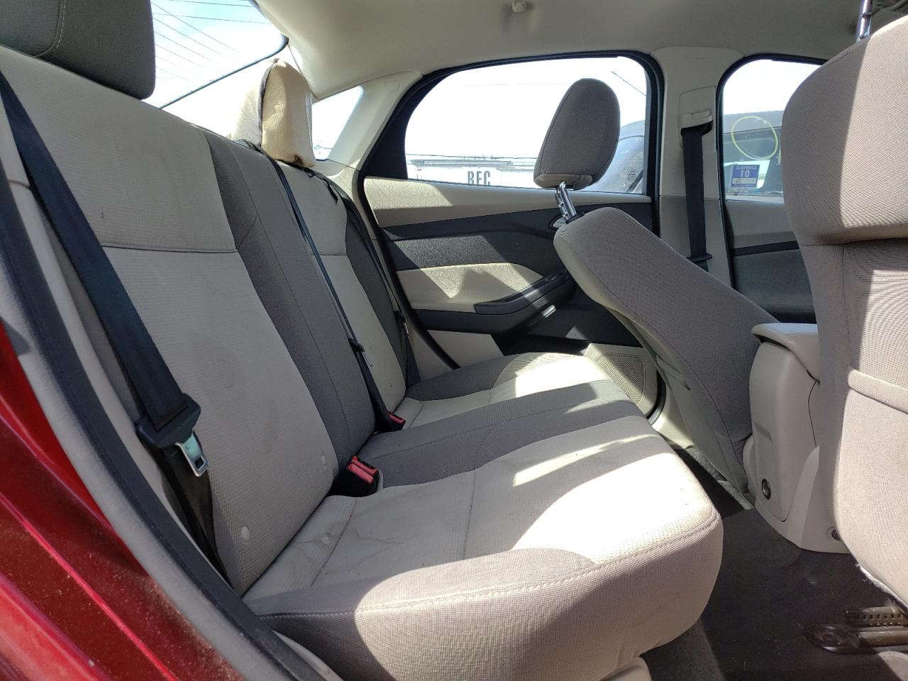 Photo 6 from auction – 2013 FORD FOCUS SE with VIN 1FADP3F23DL240886