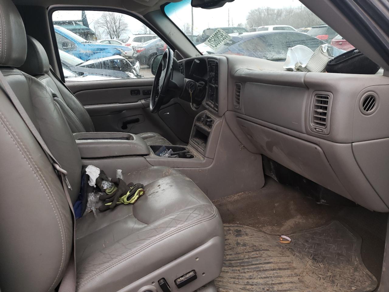 Photo 5 from auction – 2005 CHEVROLET SILVERADO with VIN 2GCEK13T651204972
