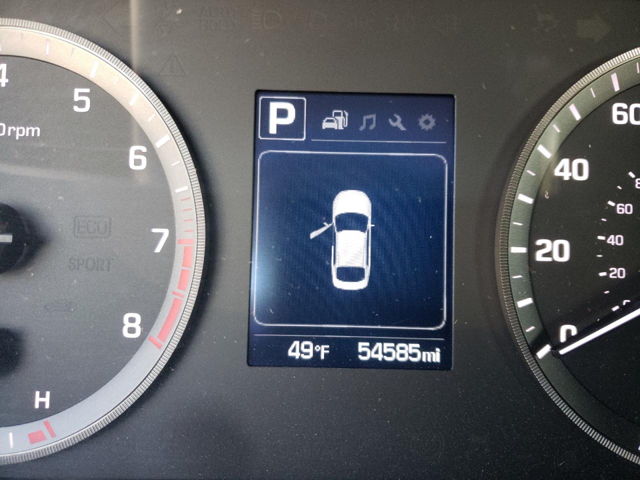 Photo 8 from auction – 2017 HYUNDAI SONATA SE with VIN 5NPE24AF4HH514801