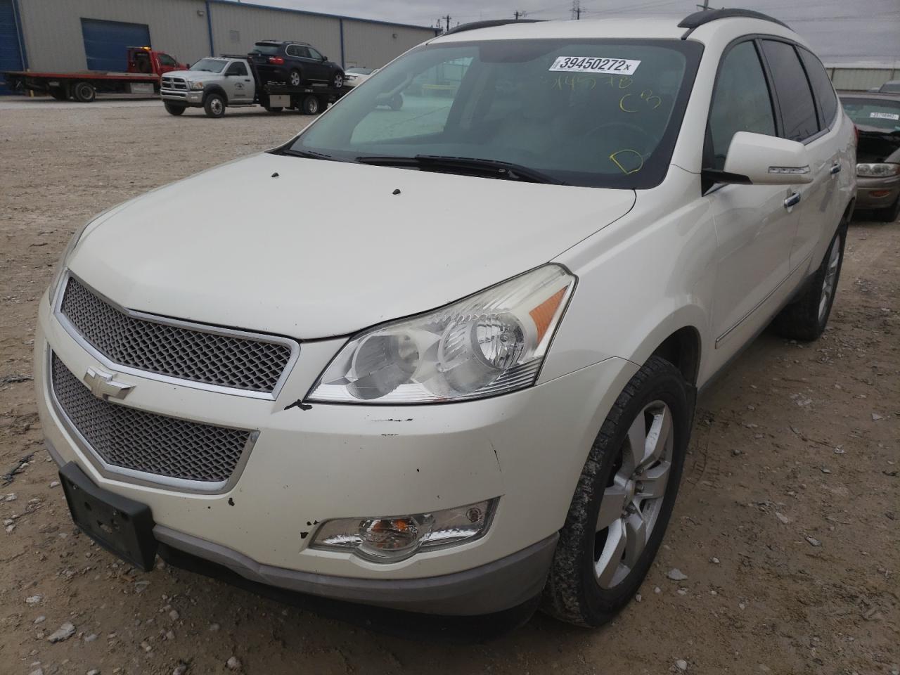 Photo 2 from auction – 2012 CHEVROLET TRAVERSE L with VIN 1GNKRLED1CJ314578