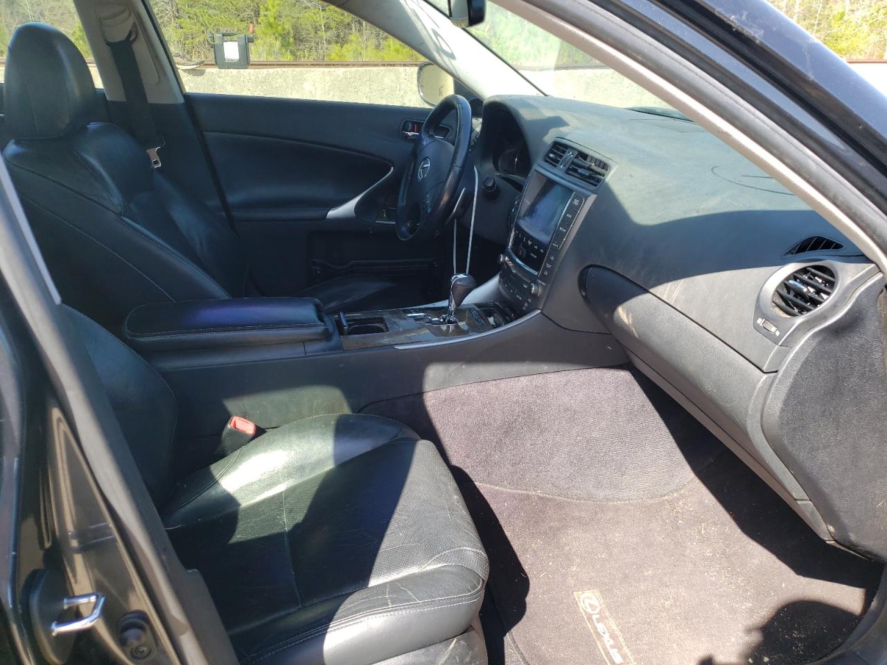 Photo 5 from auction – 2010 LEXUS IS 250 with VIN JTHBF5C24A5124387