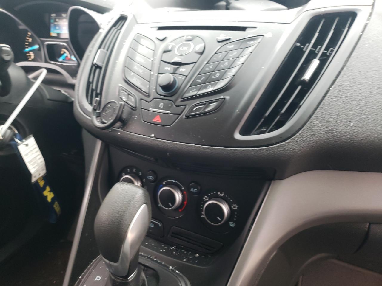 Photo 9 from auction – 2016 FORD ESCAPE SE with VIN 1FMCU0GX4GUA44179