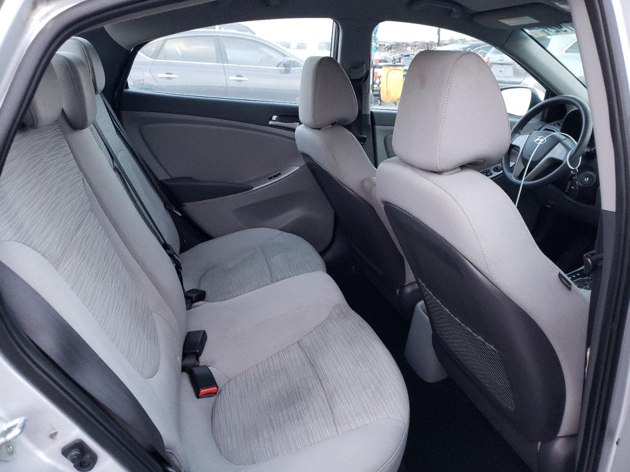 Photo 6 from auction – 2017 HYUNDAI ACCENT SE with VIN KMHCT4AE8HU310158