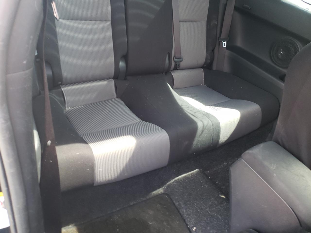 Photo 6 from auction – 2015 TOYOTA SCION TC with VIN JTKJF5C76FJ011251