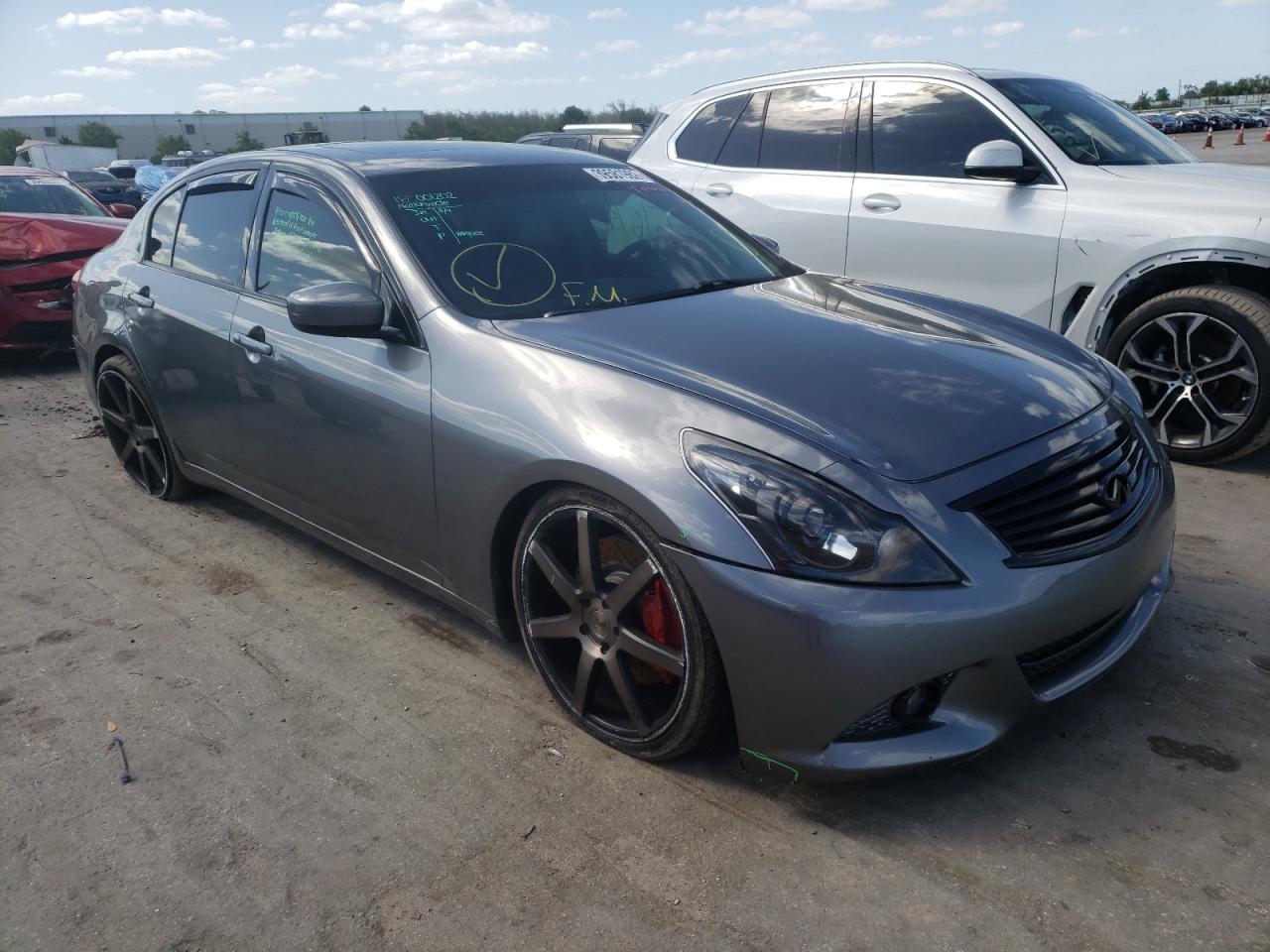 INFINITI G37 2013 with VIN JN1CV6AR8DM765375 - Photo from auction