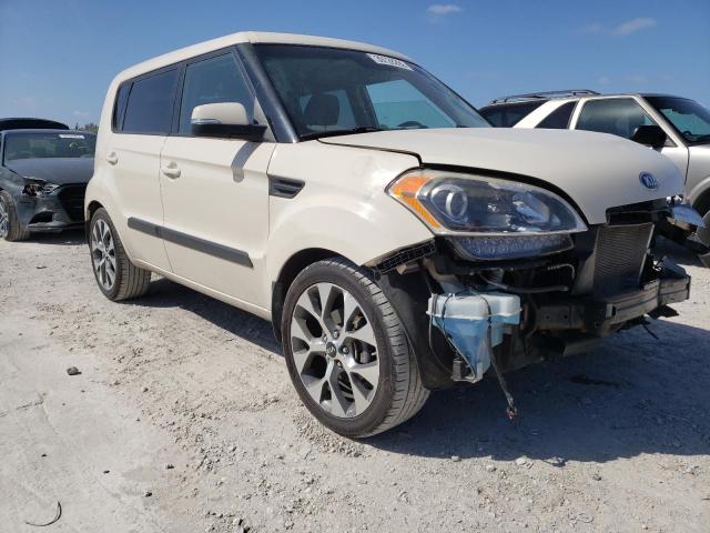 KIA SOUL + 2013 with VIN KNDJT2A68D7758885 - Photo from auction